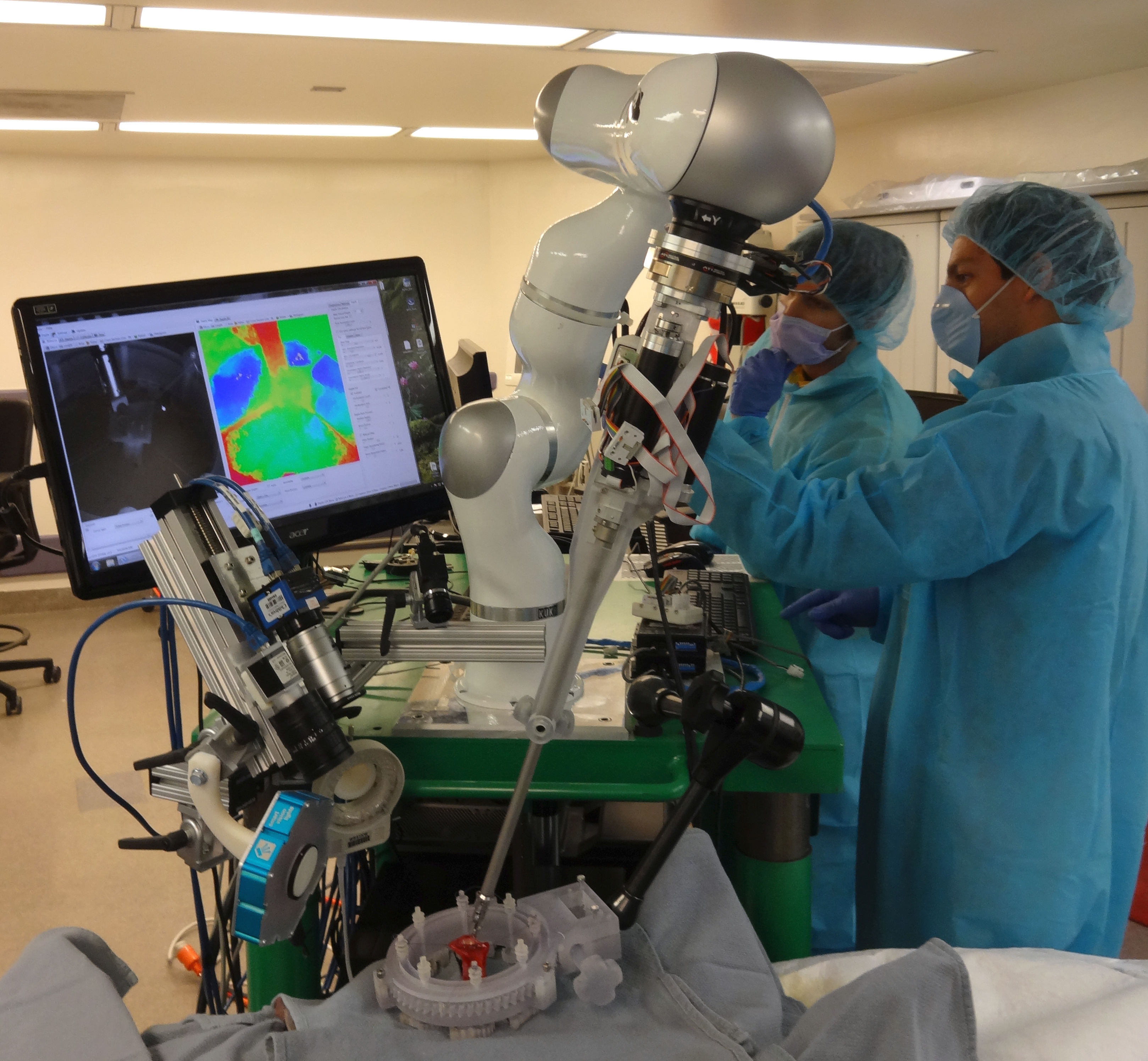 Робот провел операцию. Робот Smart Tissue Autonomous Robot (Star). Da Vinci робот-хирург. Робототехника в медицине. Роботизированная хирургия.